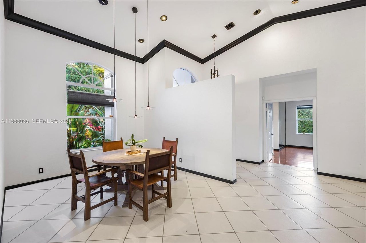 Significant Sale: 12555 SW 34 Place, Davie FL | Recently Sold Property Broward, FL