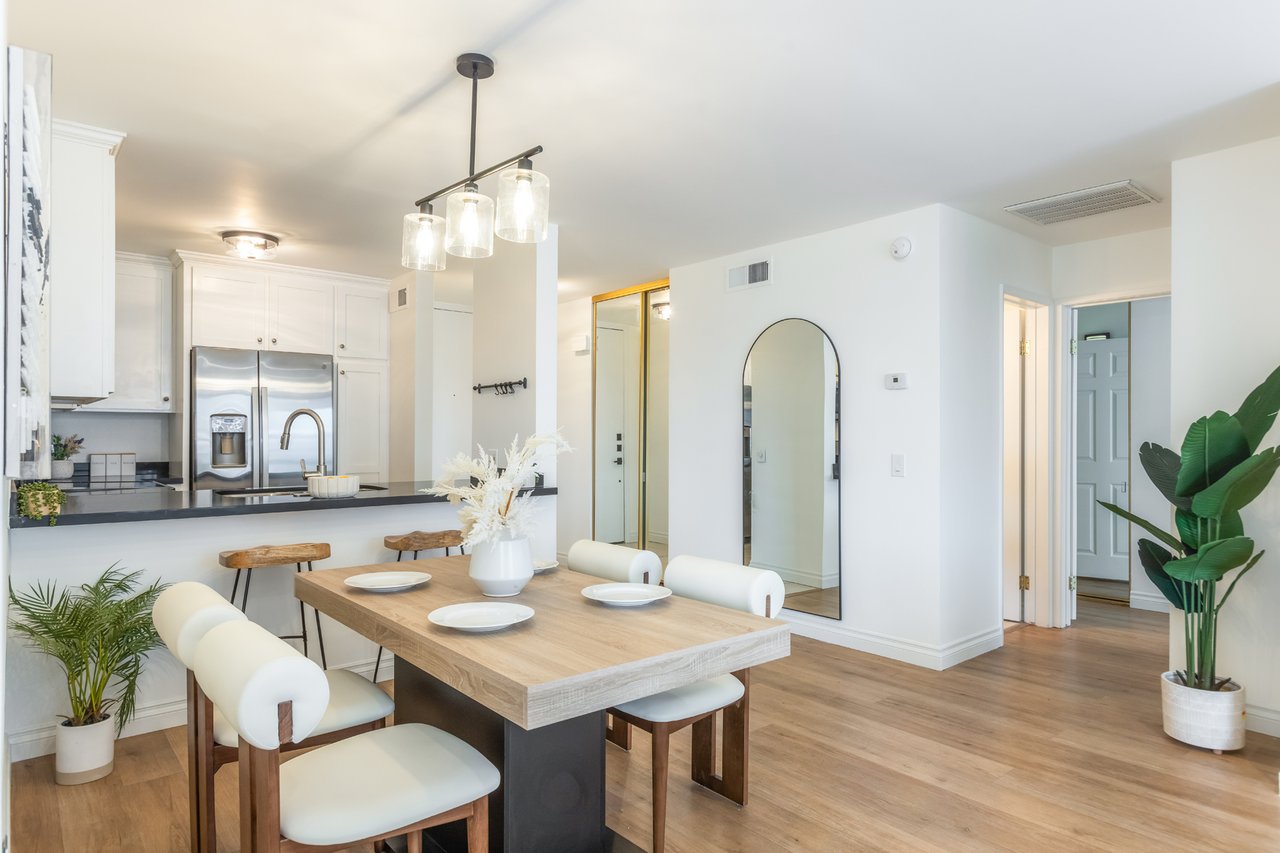 10751 Wilshire Blvd #1106, Westwood