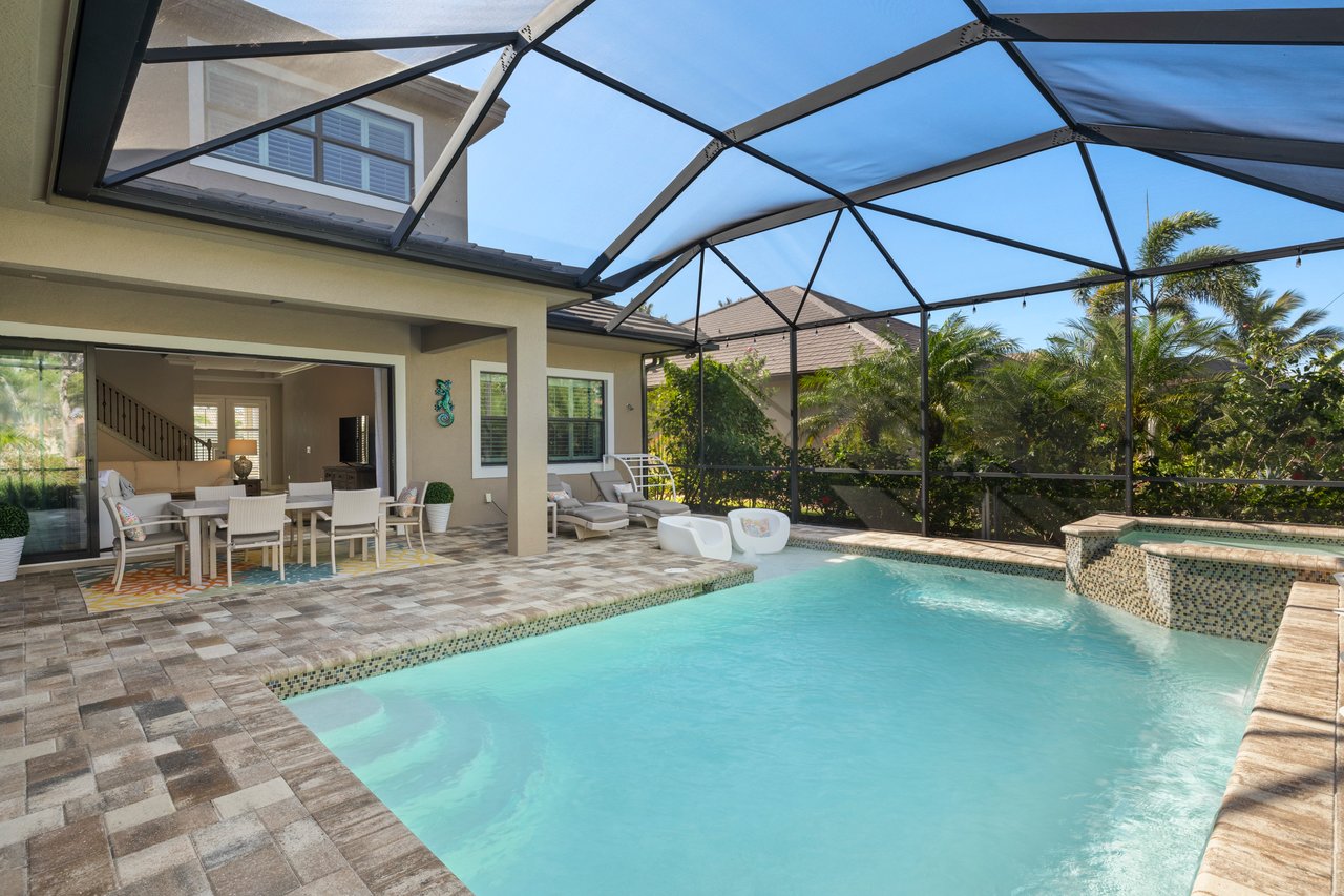 15929 Tropical Breeze DR