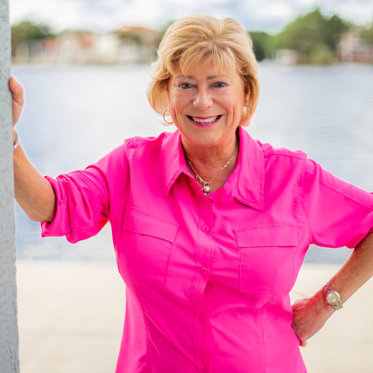 Cindy Lewis Homosassa, FL Real Estate Agent Headshot