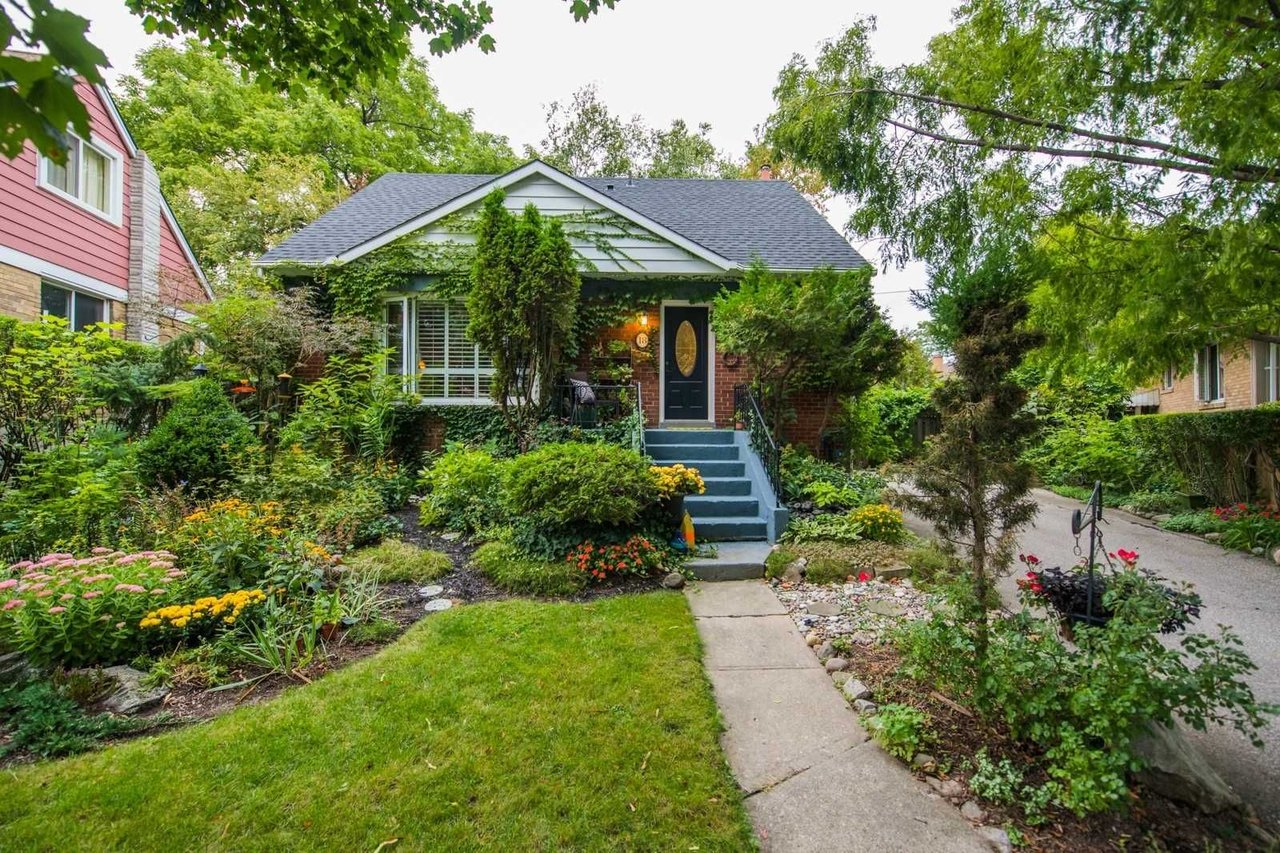 18 Wirral Ct