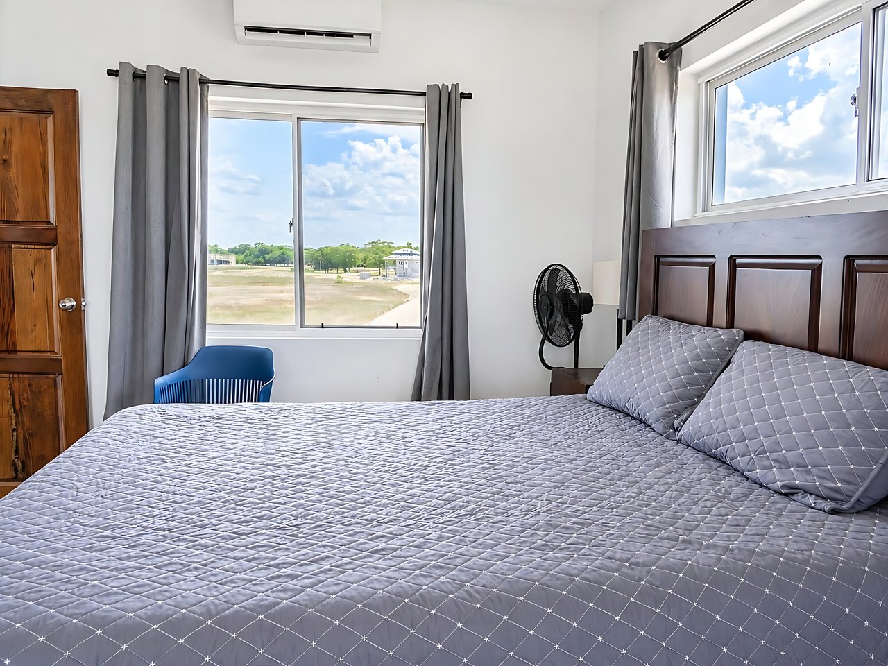 4 bed, 4 bath Waterfront Villa in Cudjoe Lagoon Estate, Corozal, Northern Belize