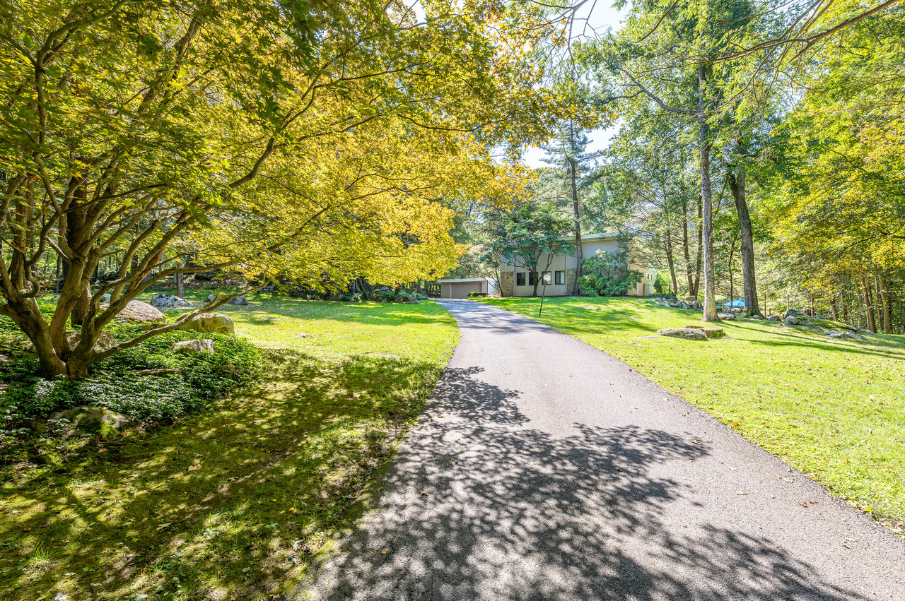 26 Cradle Rock Road