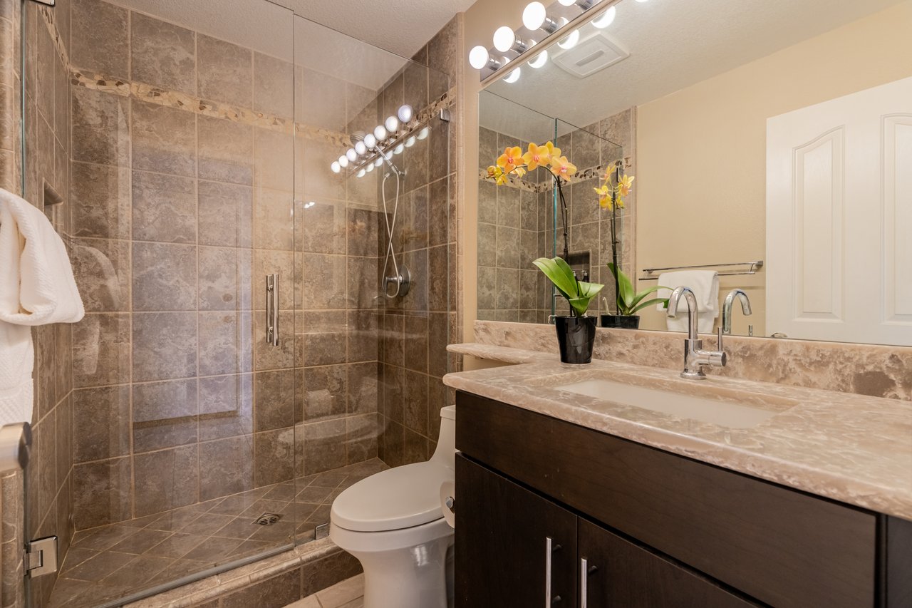 4406 Camino De La Rosa