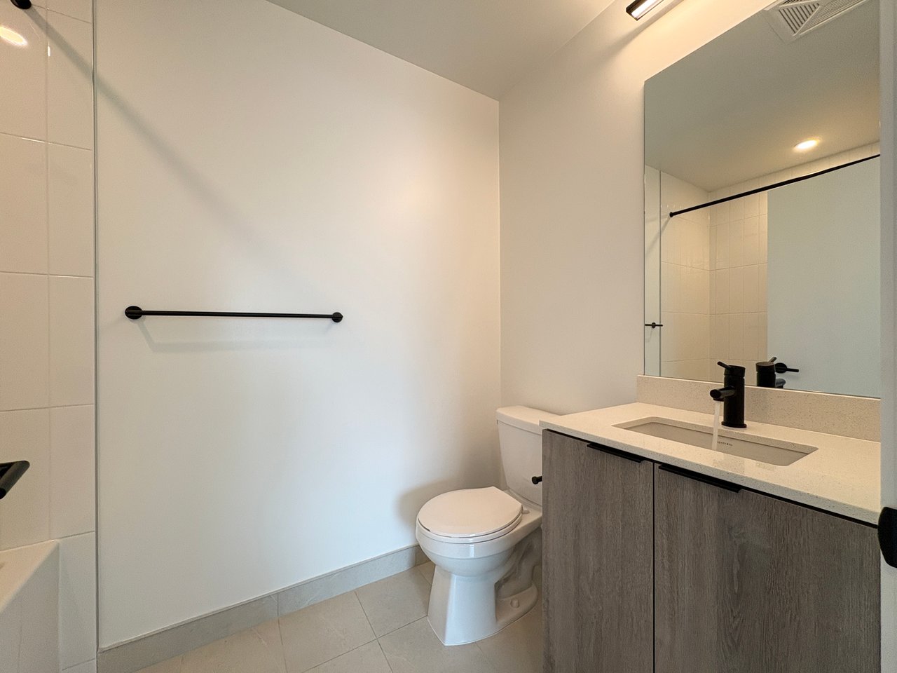 2495 Eglinton Avenue W Unit: 1703