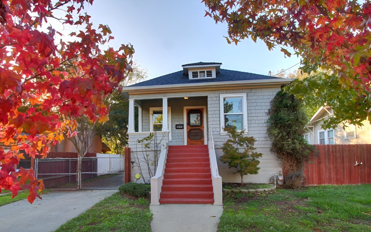 Just listed: Beautiful high water bungalow at 2768 43rd Street