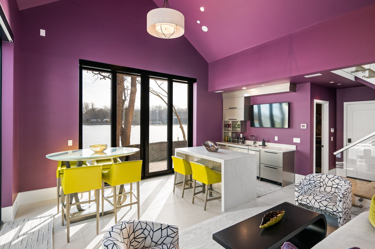 ANNAPOLIS WATERFRONT HOME | LAKE OGELTON WATERFRONT WITH CHESAPEAKE BAY ACCESS