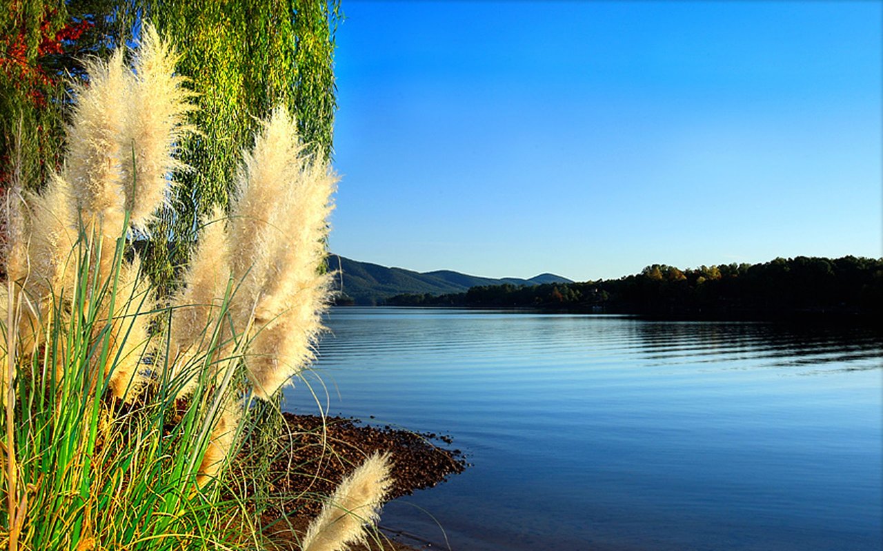 Time for a Vacation Home at Smith Mountain Lake?