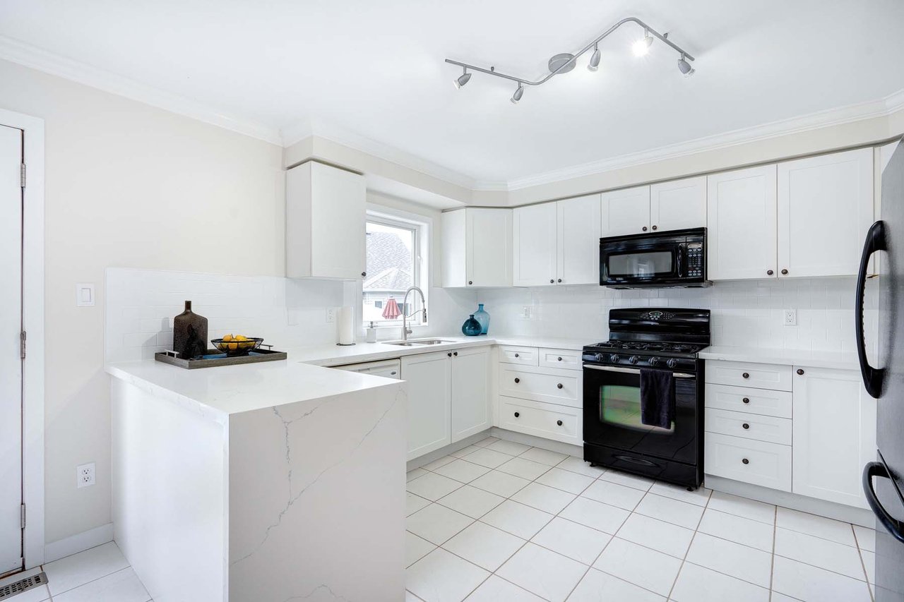 23 Caldwell Cres