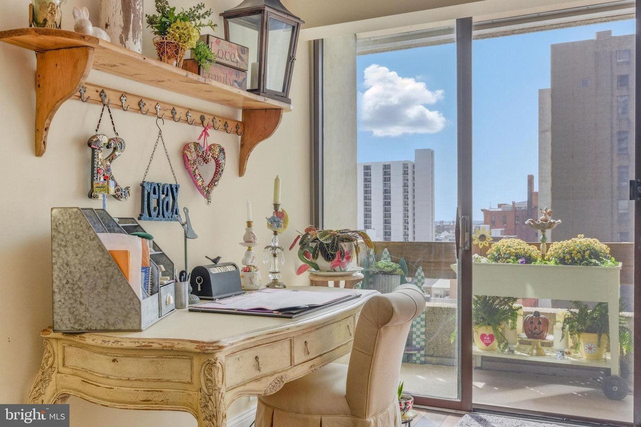 1326 Spruce St Unit 808