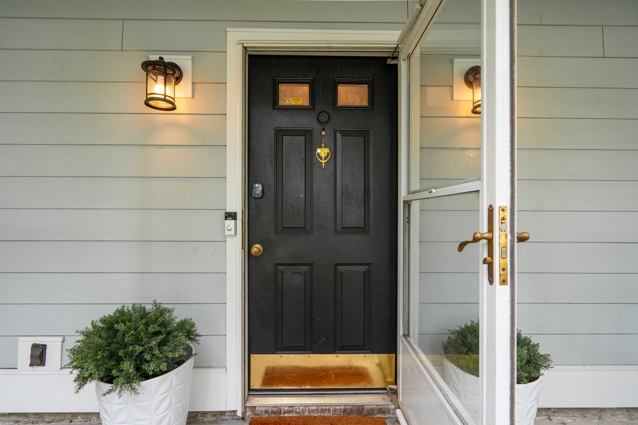 543 Castle Hall Road