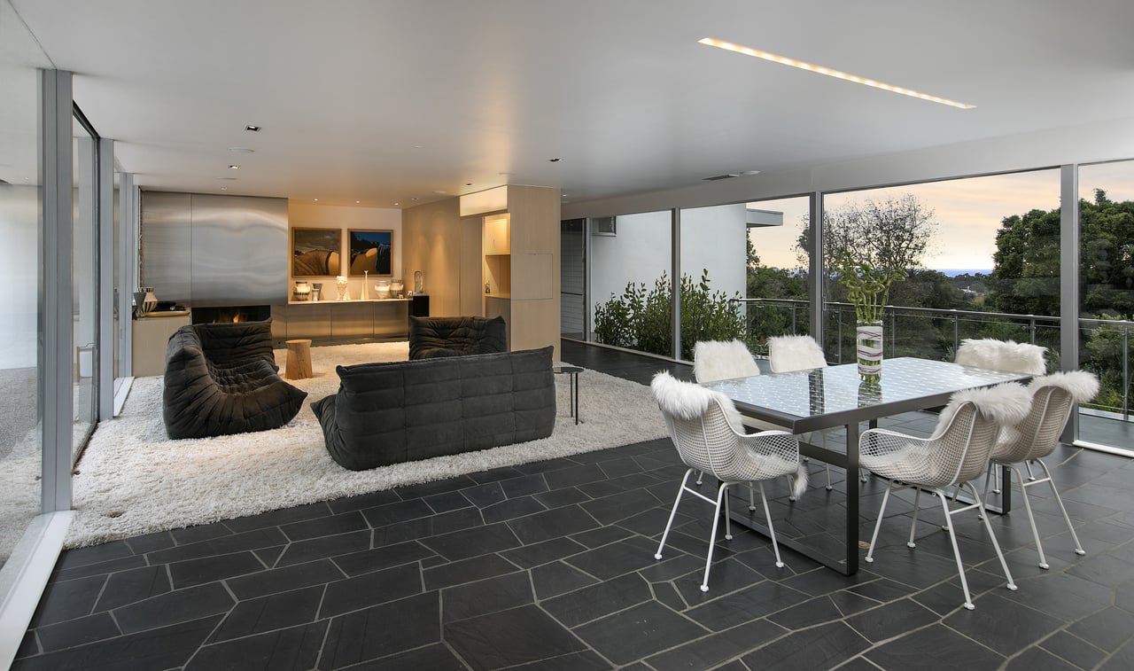 201 Bentley Cir