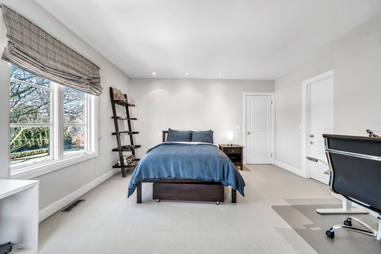 Sun-Filled Corner Lot