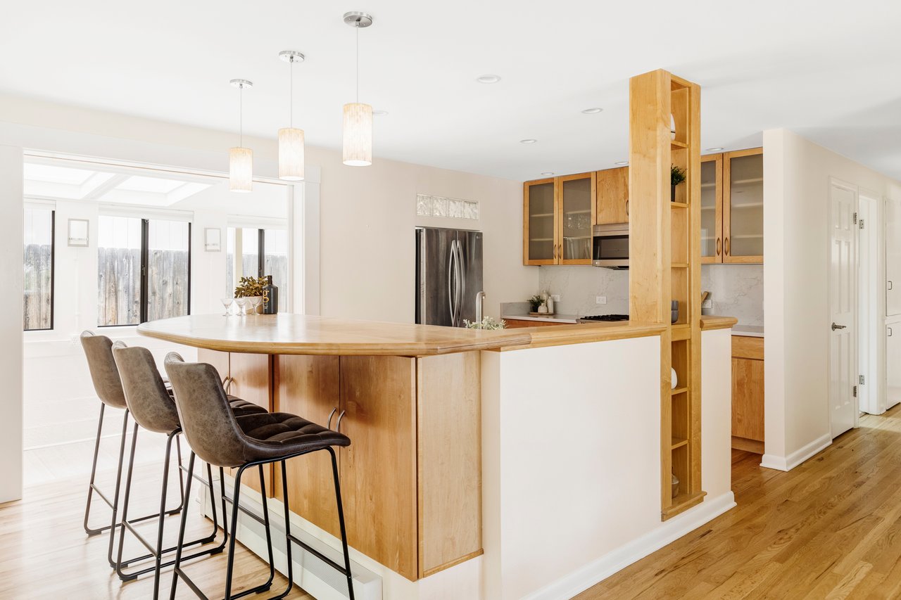 2085 Alpine Drive