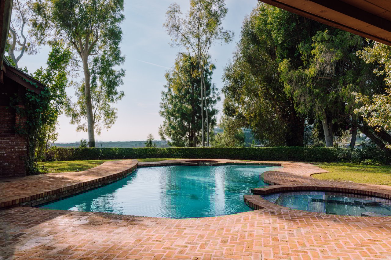 1355 Beverly Estates Dr