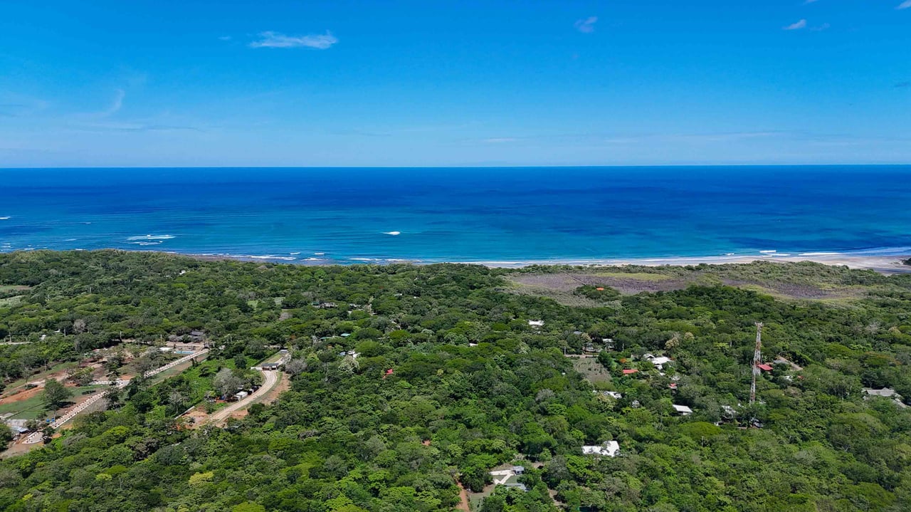 Acreage Estate Lot | 7,128 m² Buildable Property Near Playa Avellanas