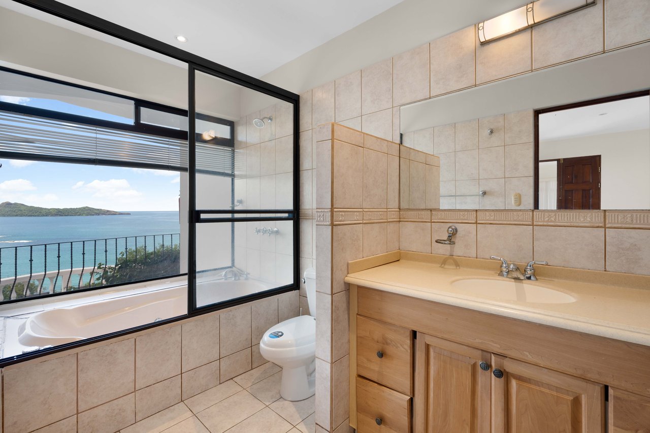 Flamingo Cove #1 | Spacious 2-Bedroom Ocean View Condo.