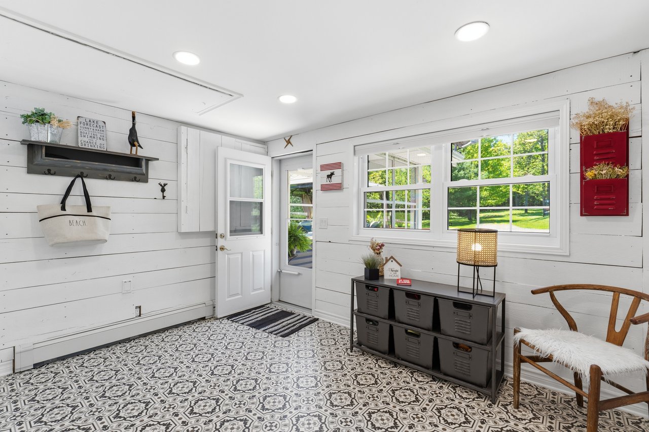 922 PORTERS LANDING ROAD
