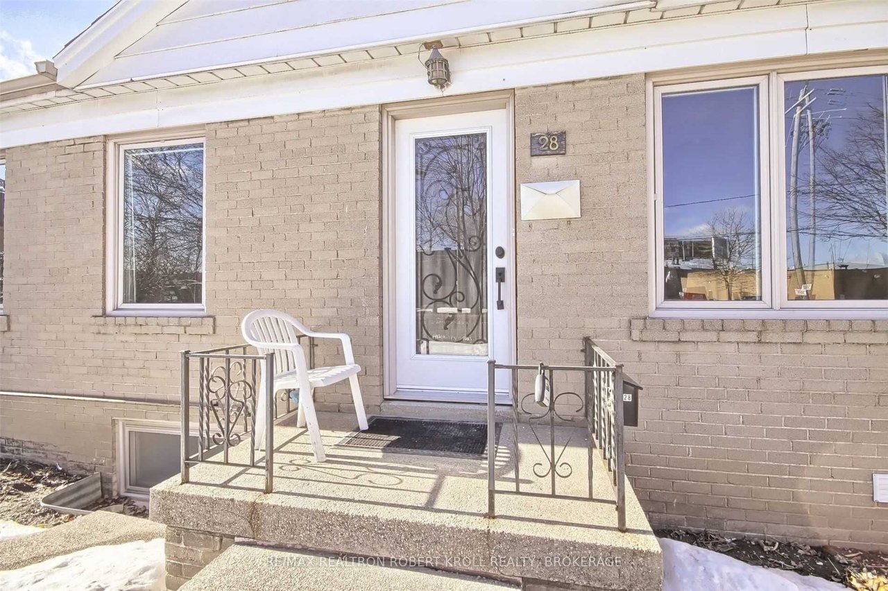 28 Flamborough Dr