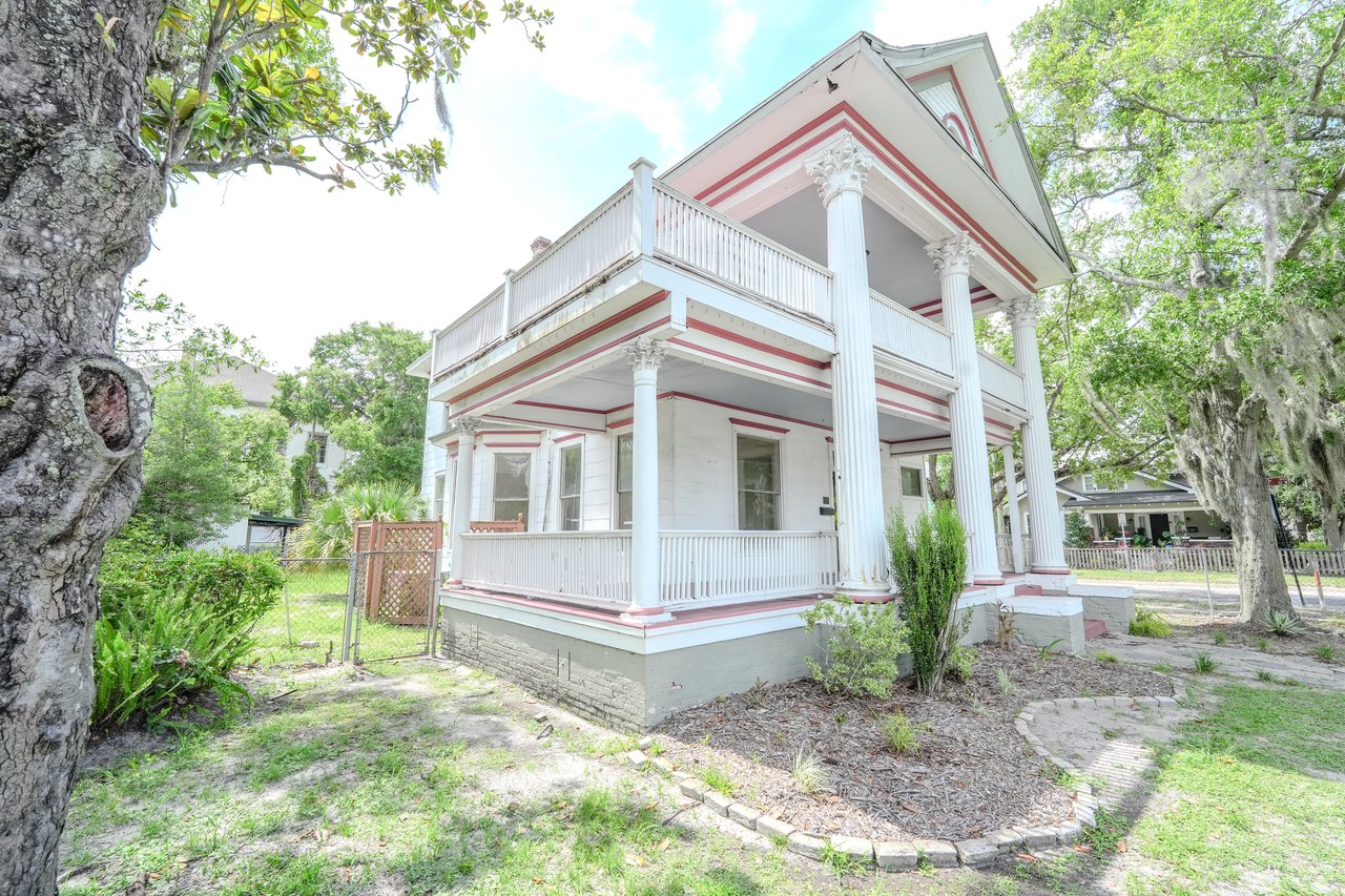 Flexible CRO Zoning + Prime Location | 1854 N Pearl Street Jacksonville