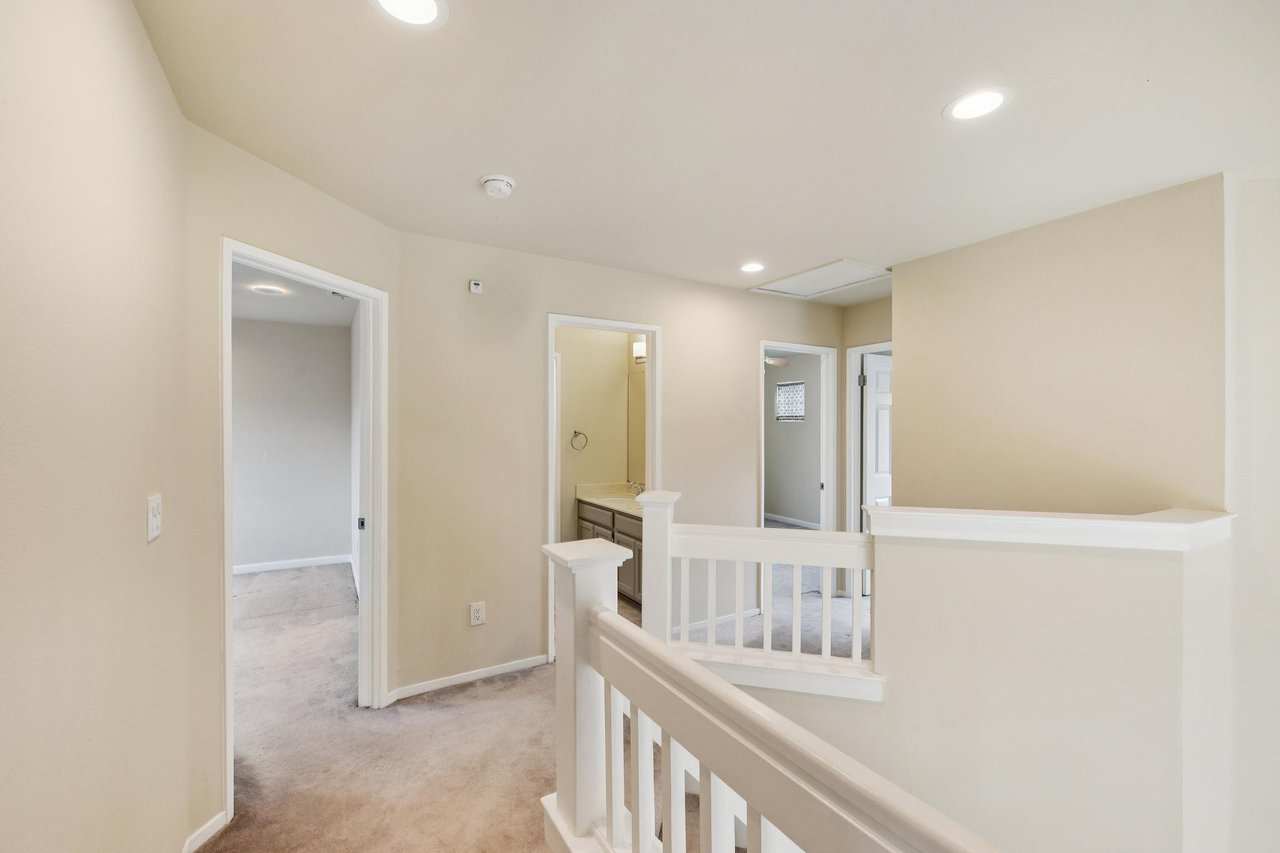 1468 Leaftree Circle