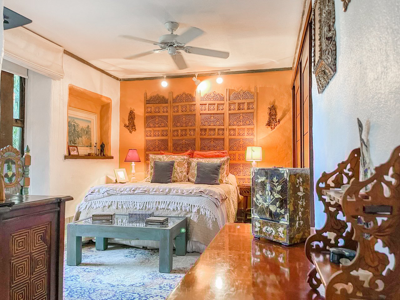 Fully Furnished Luxury Home