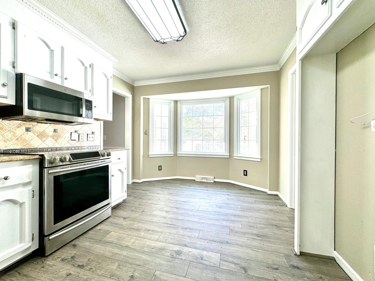 SOLD- A Charming Home at 300 Tanner Road, Taylors, SC