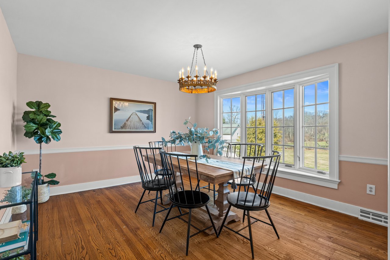 2016 Stonesthrow Road