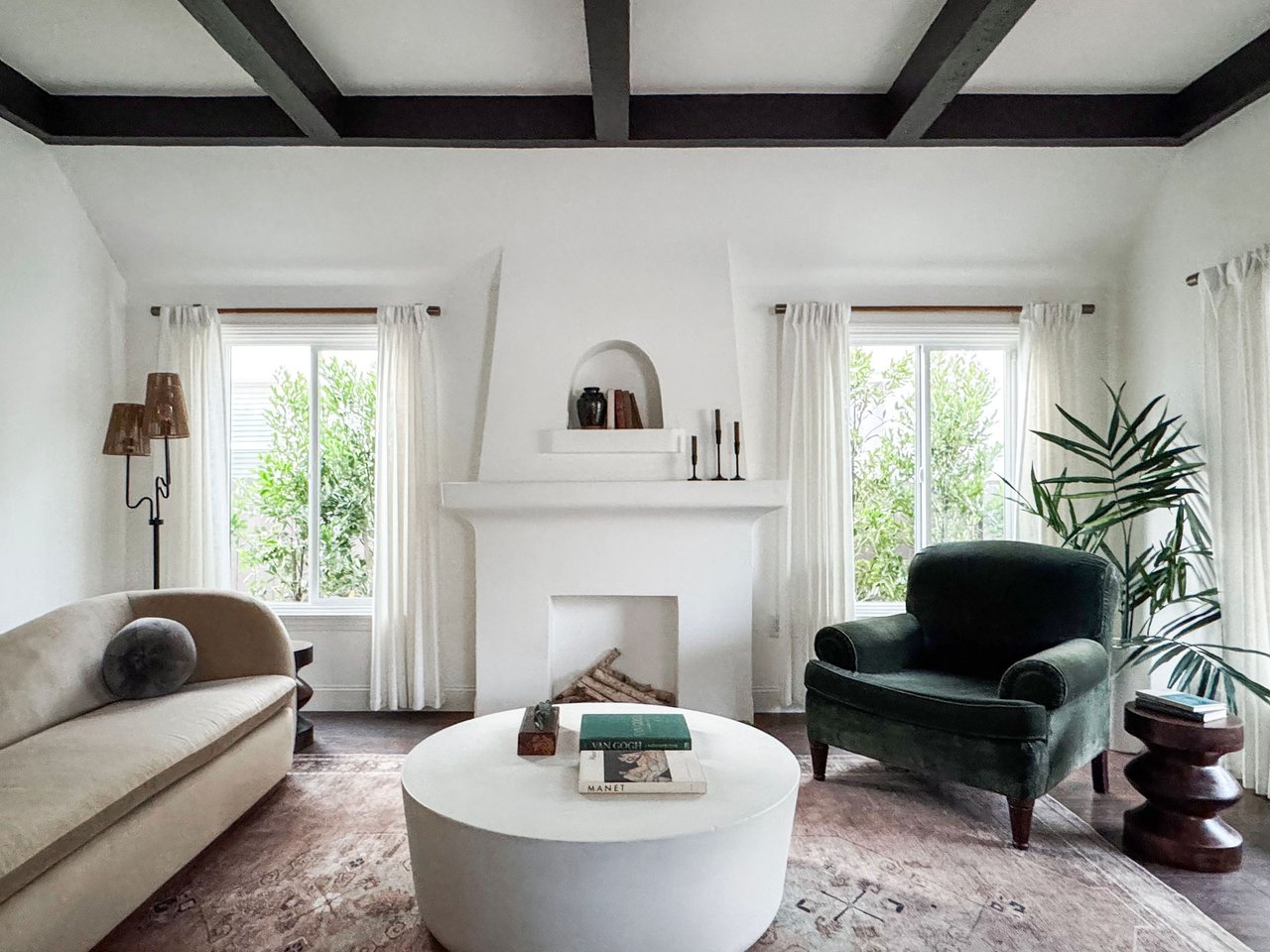 5044 Pickford in Mid City