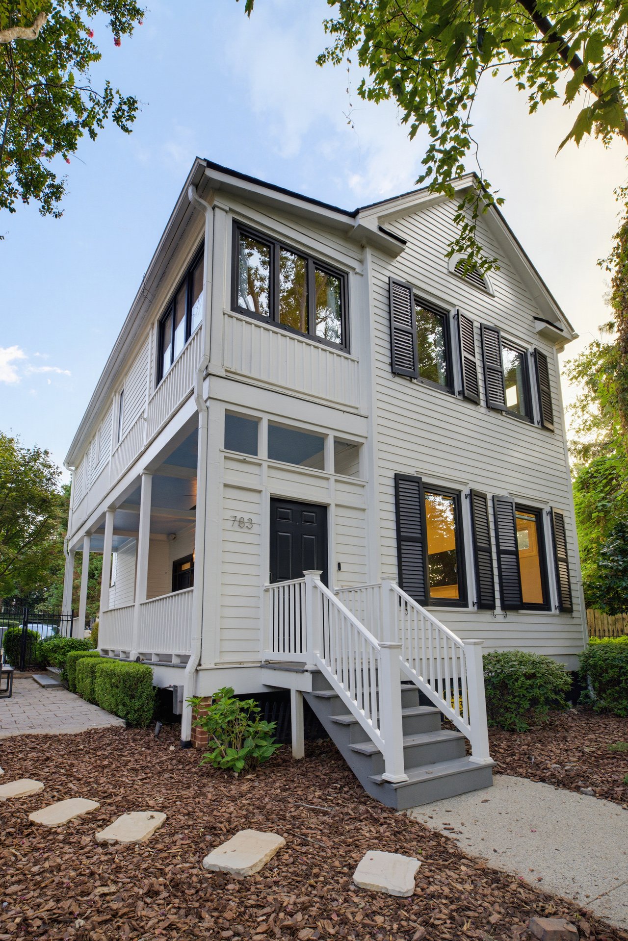 783 Edgewood Ave NE