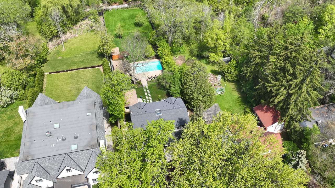 1215 Indian Road