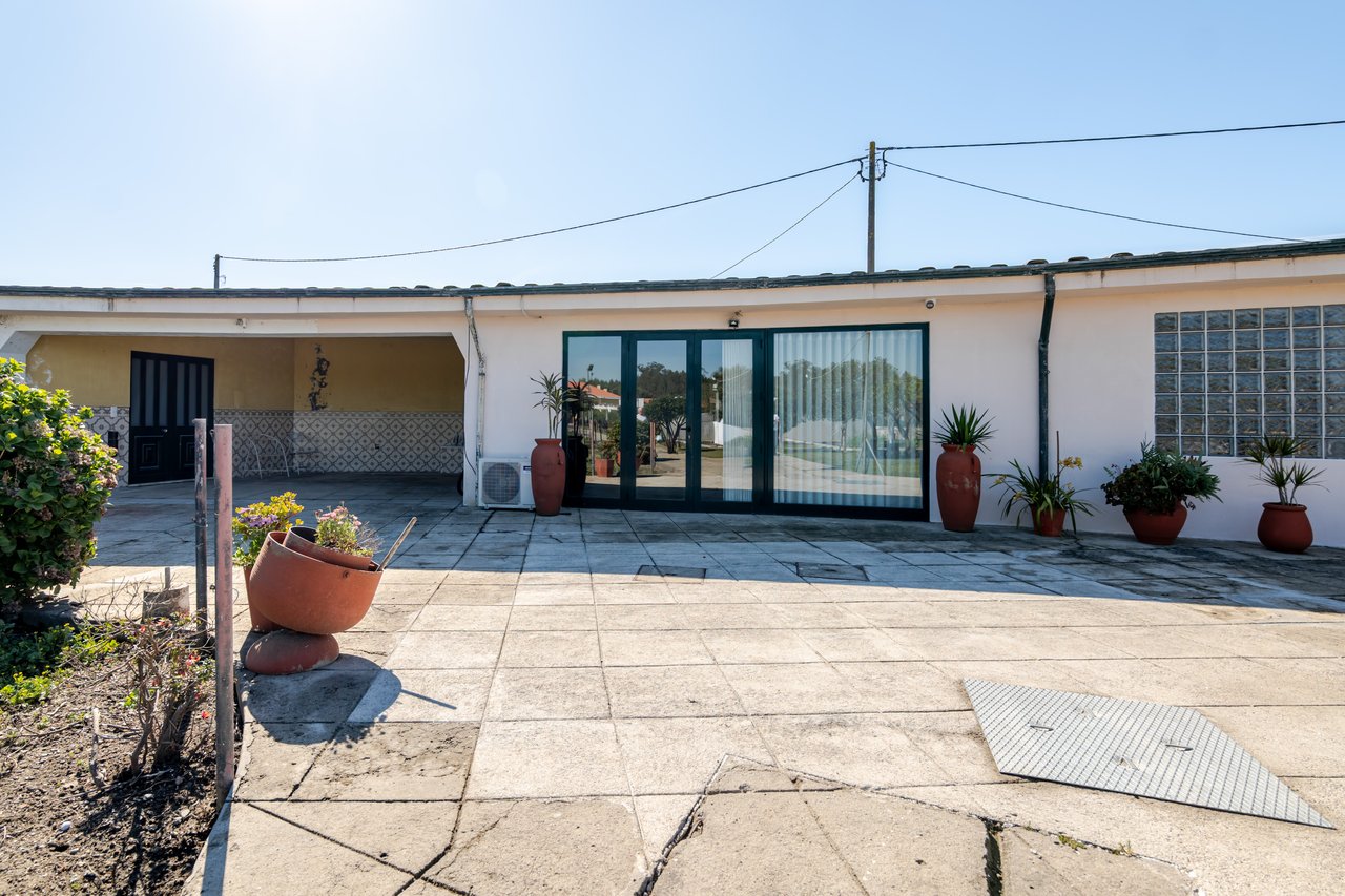 Exceptional Renovated Estate with 4 Residences, Pool & Orchard Near Porto