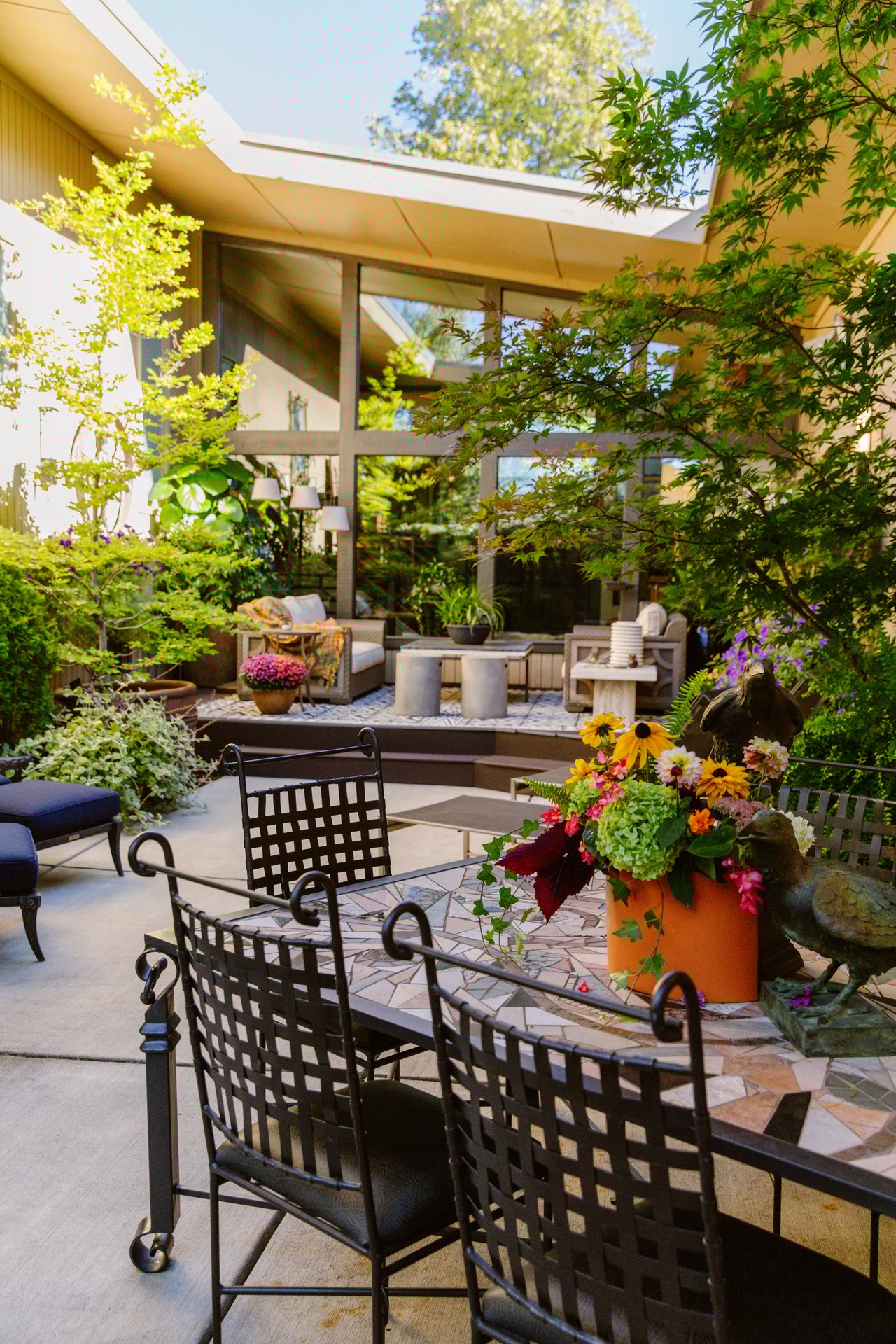 How to Bring the Indoors Out