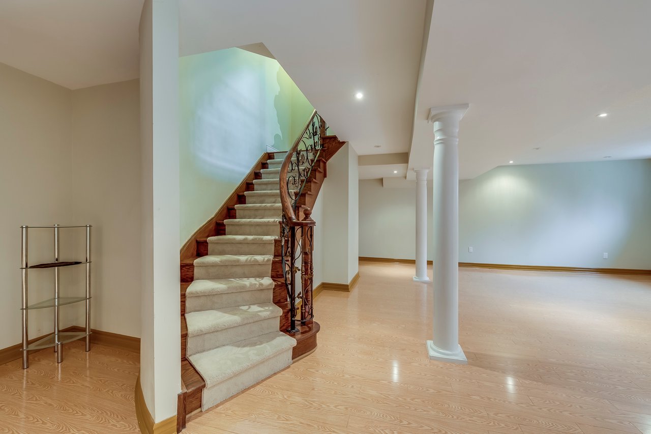 169 Spring Azure Cres