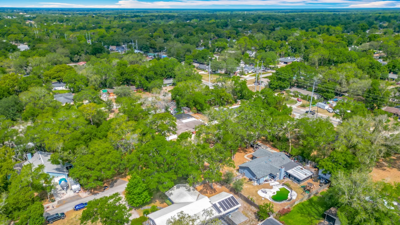 Peaceful 5-Bedroom Home in Altamonte Springs