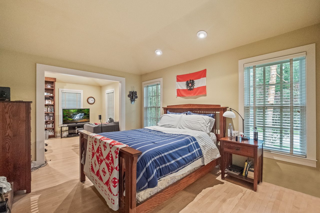 5425 Brookdale Rd, Bloomfield Hills, MI 48304