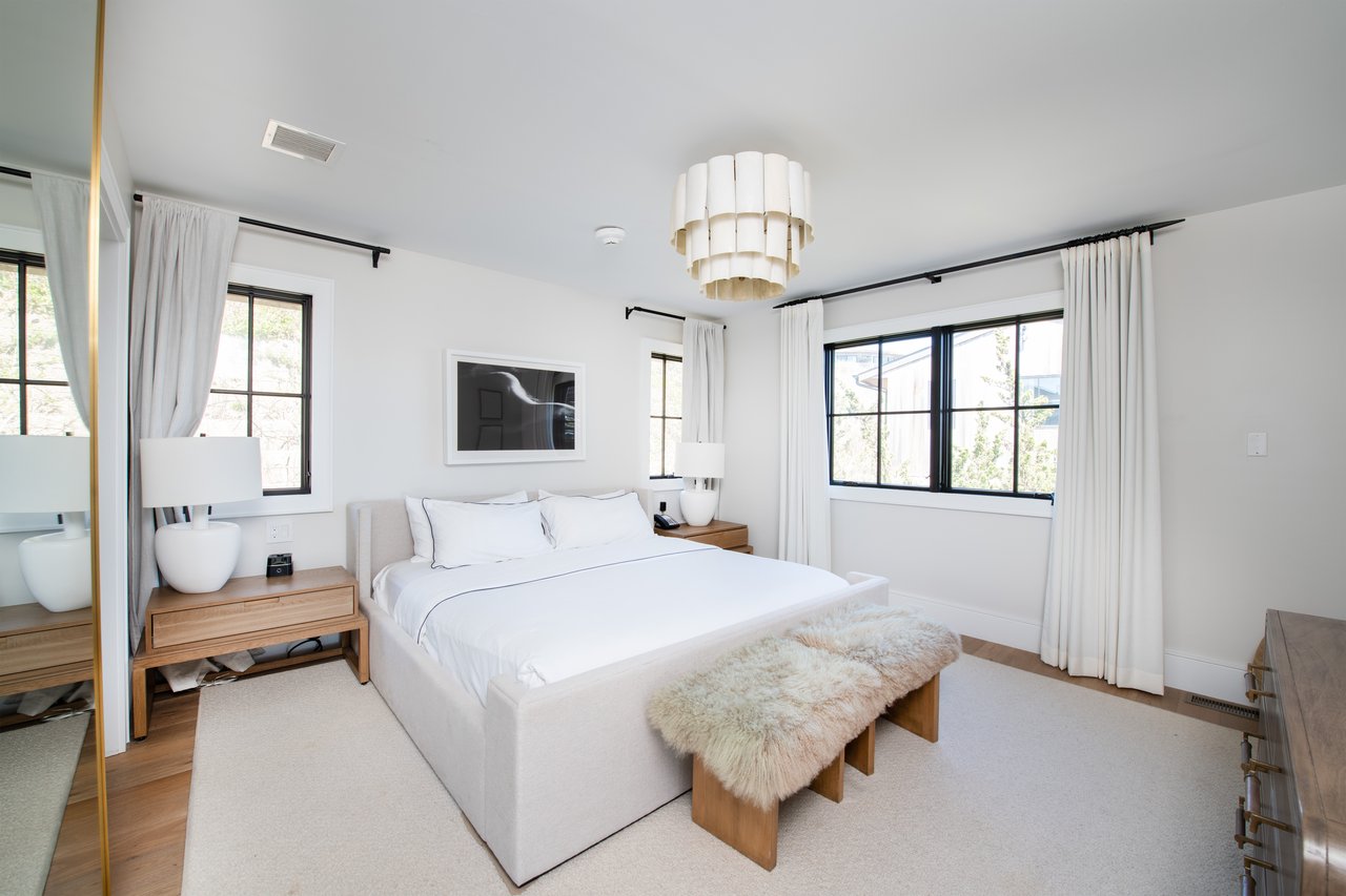 272 Old Montauk Highway, Cottage 3