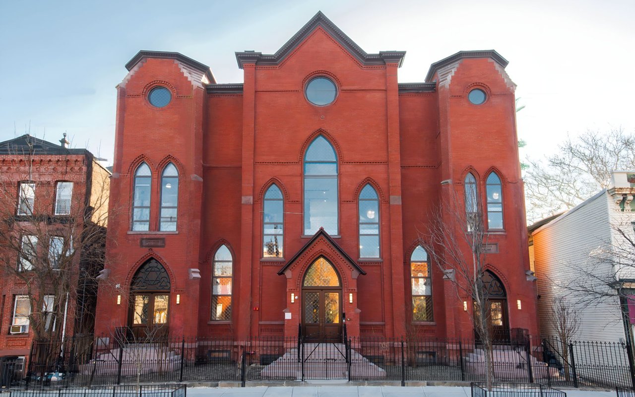 Lafayette House