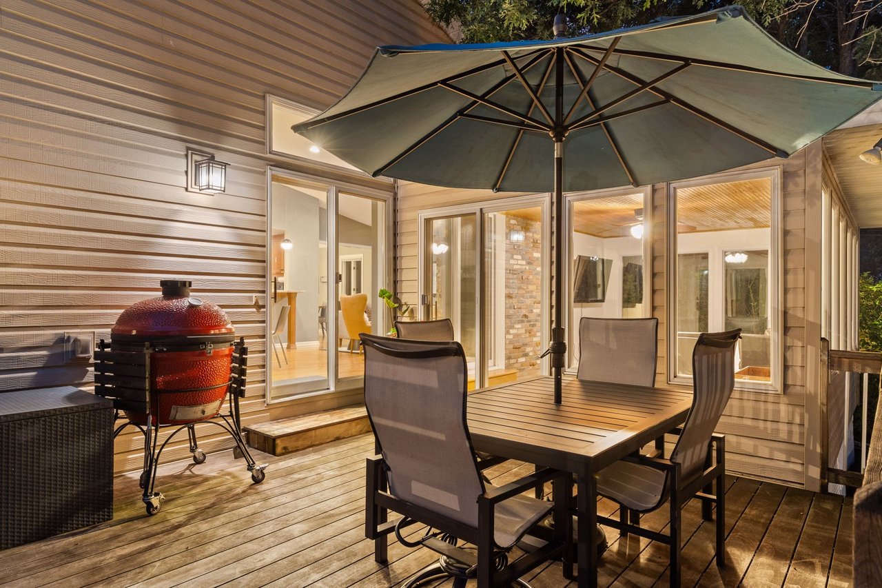 *PENDING* 4516 Vandervork Ave, Edina