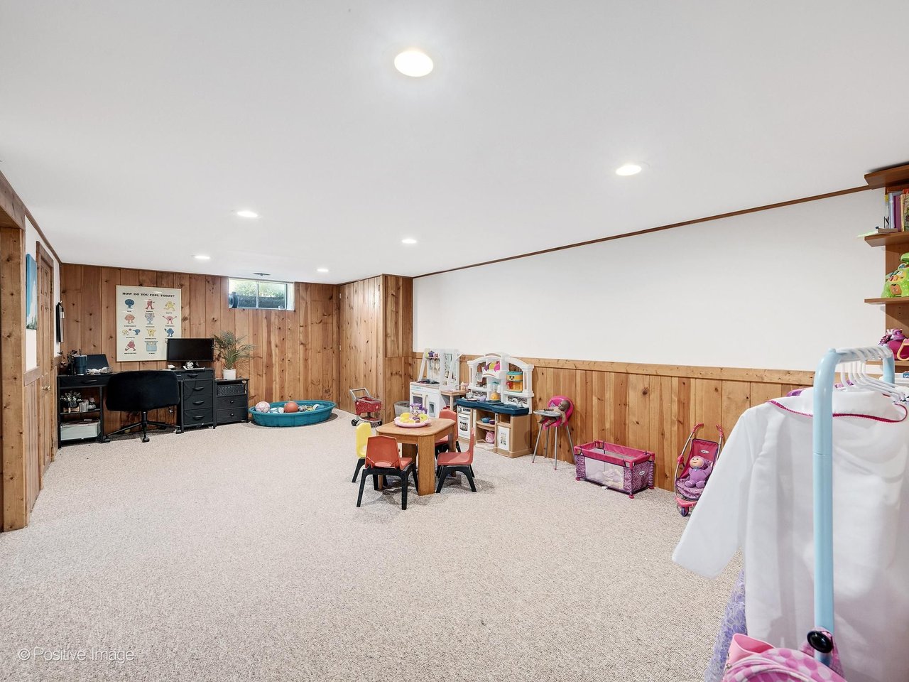 1019 Wakeman Ave, Wheaton IL – Solid Brick Ranch in the Hawthorne Subdivision Listed at $429,900