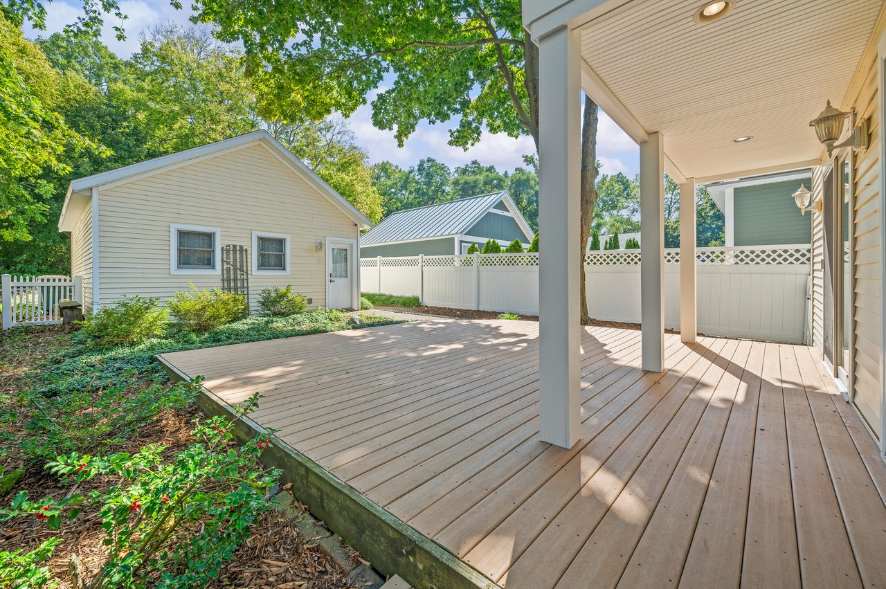 909 Lions Park Drive