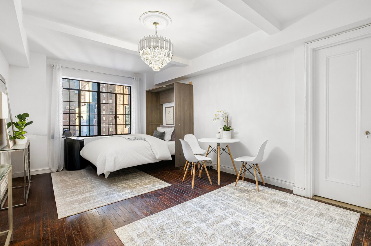 25 Tudor City Pl 1316