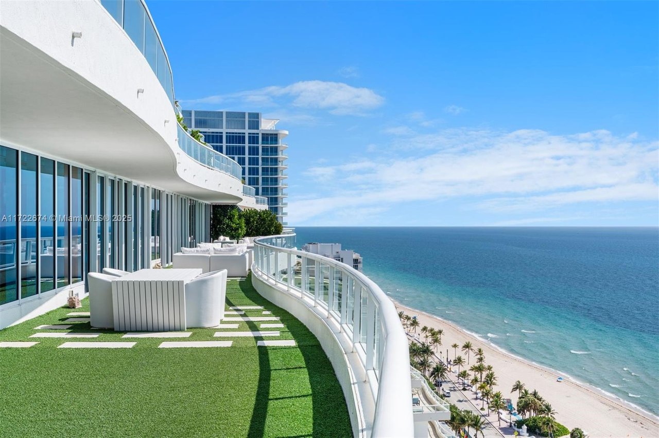 1 Fort Lauderdale Beach Blvd #2102