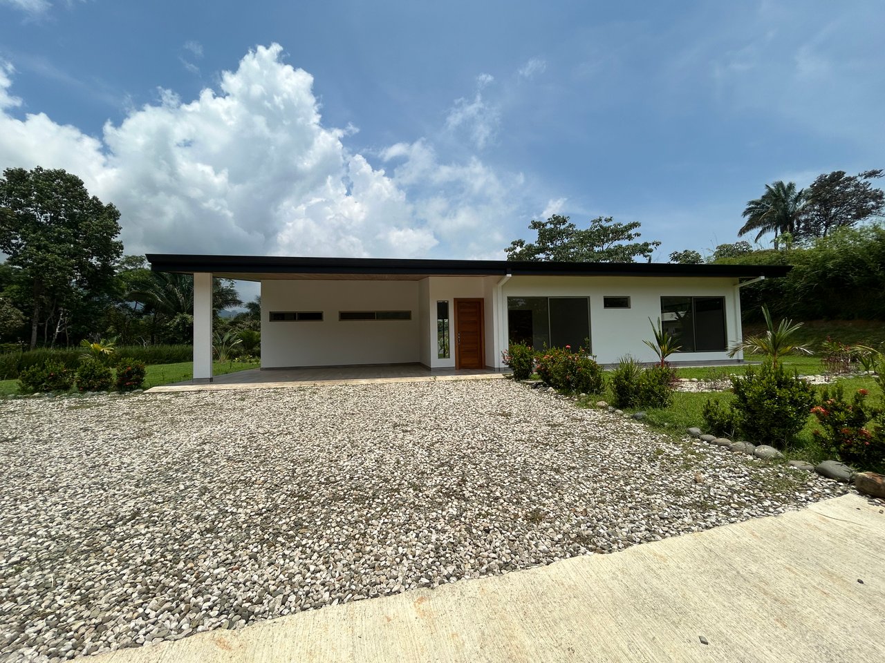 Modern Homes for Sale in Ojochal – El Tucán Paradise | Gated Community Costa Rica