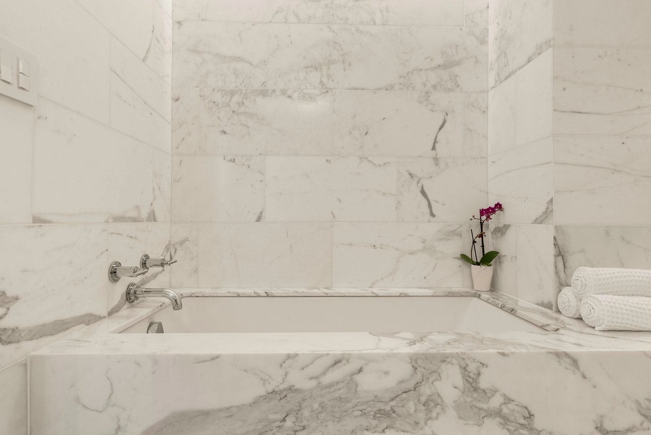 838 N Doheny Dr Unit: 1202, West Hollywood