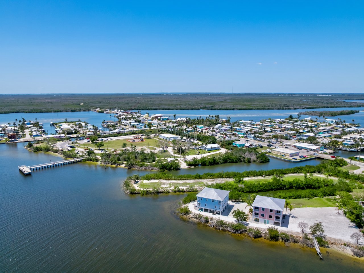 4581 Redfish Point RD