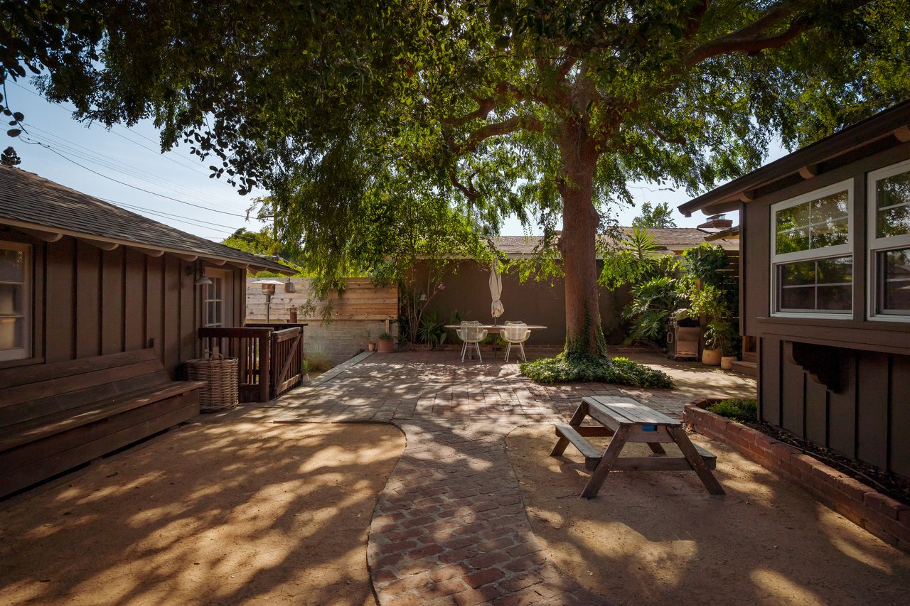 650 W 11th Street