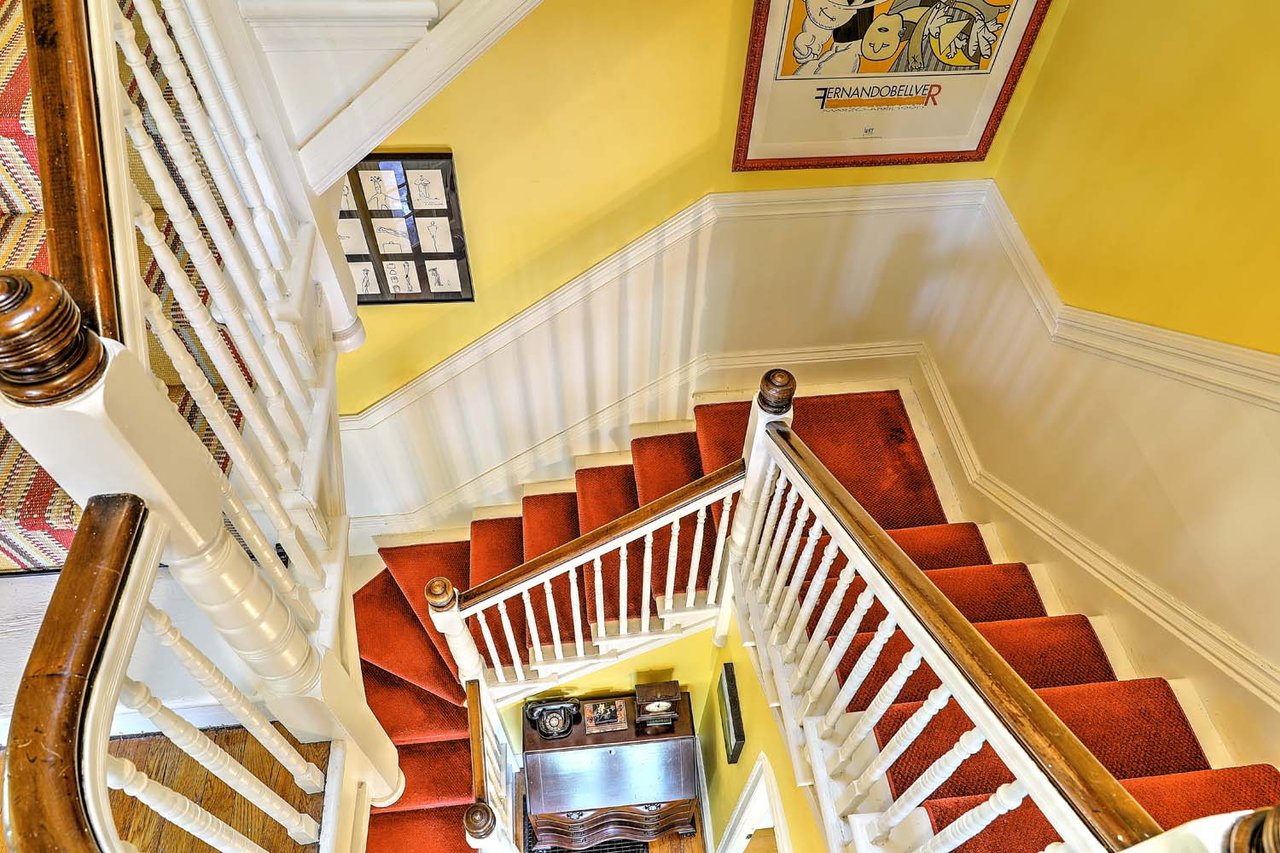26 Diman Place
