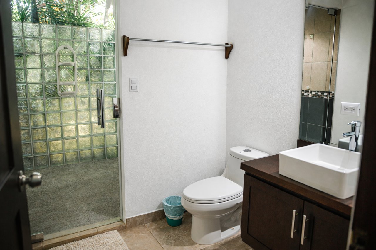 3 Bedroom Home Walking Distance to Playa Chaman – Villas del Sol, Bahía Ballena