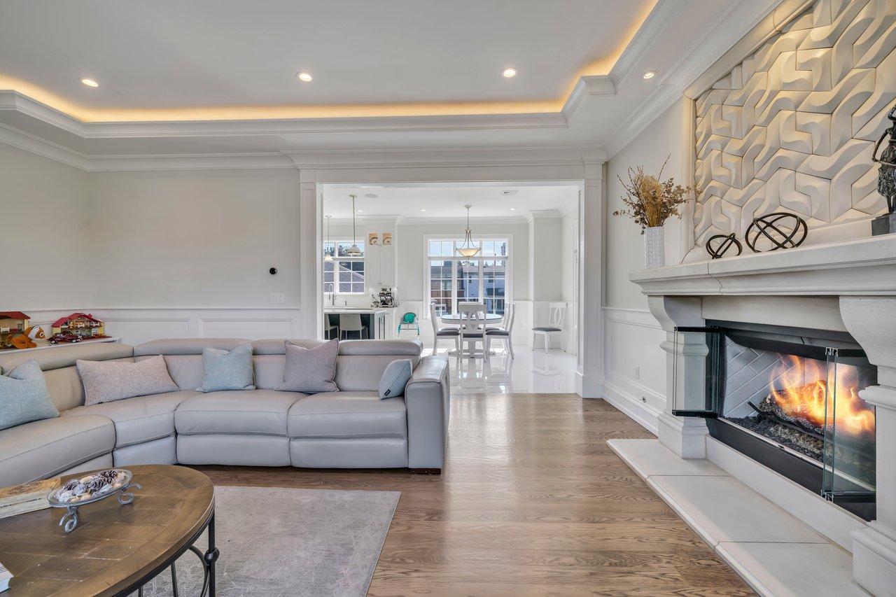 214 Forest Road